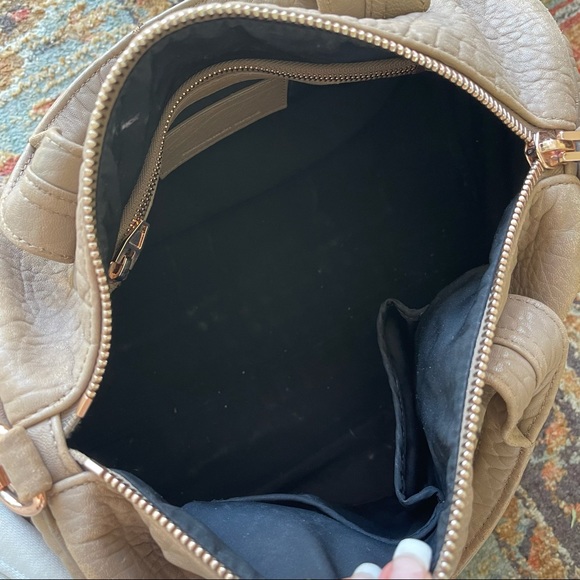 Sold ALEXANDER WANG 🌹 ROSEGOLD ROCCO DUFFEL TOTE - Picture 12 of 16